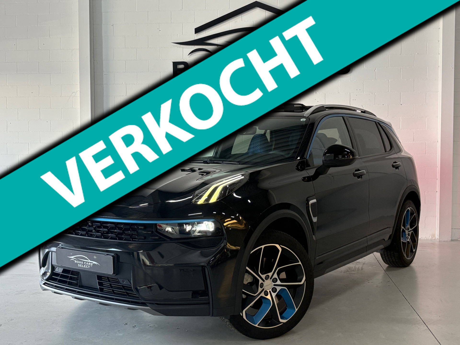 LYNK & Co 01 Phev*Pano*Dodehoek*Stoelverwarming*360* 2024 - voorkant