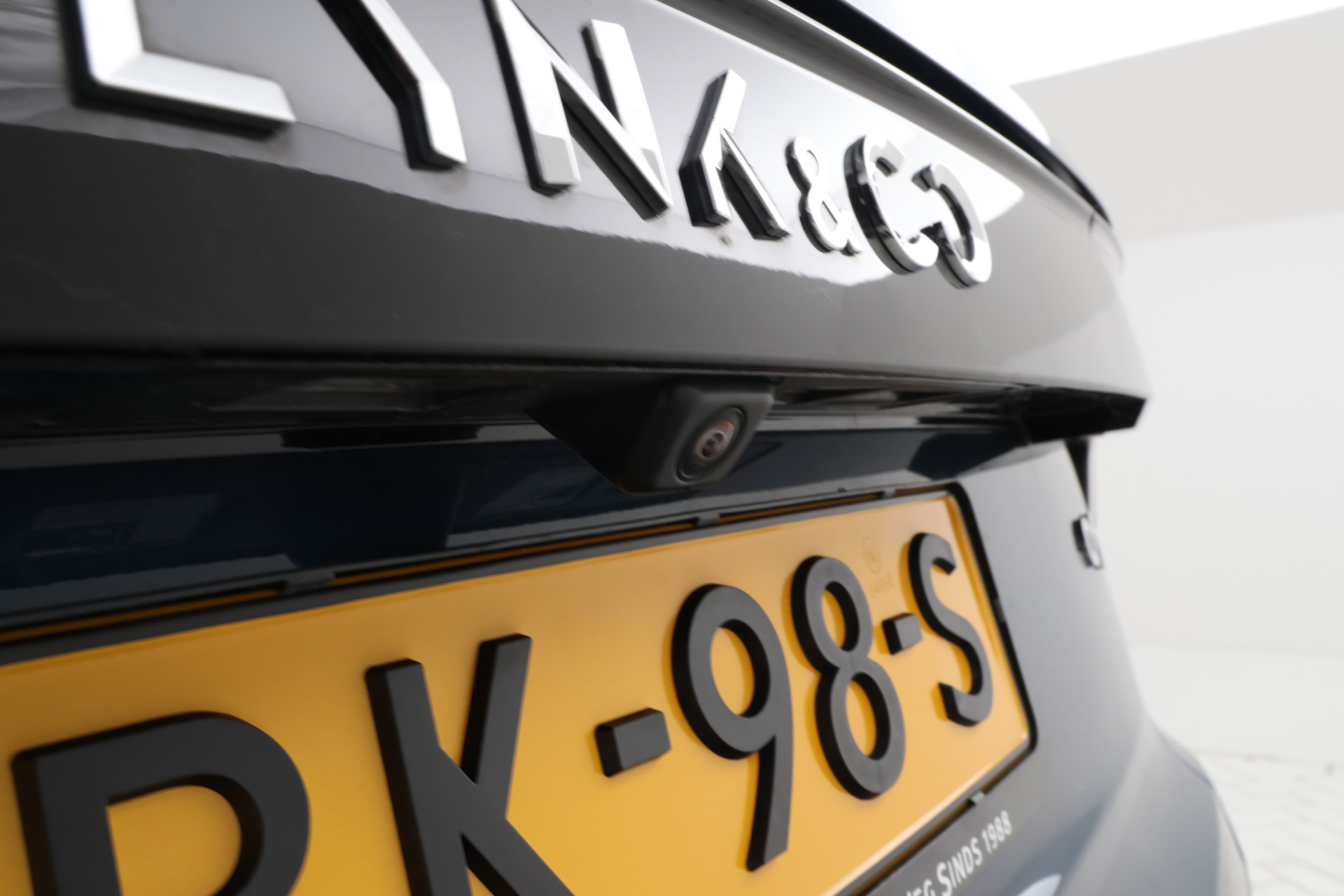 Foto van LYNK & Co 01