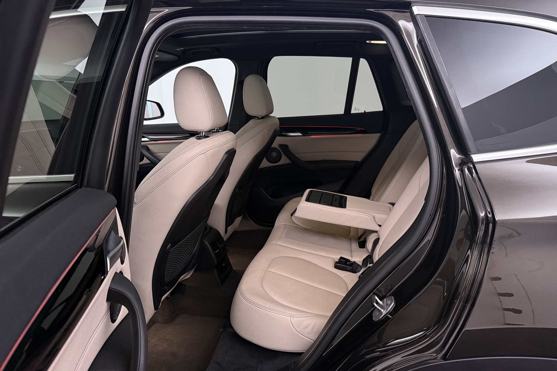 Foto van BMW X1 Sdrive20i