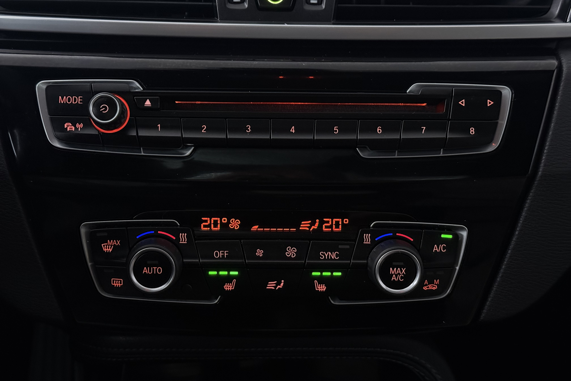 Foto van BMW X1 Sdrive20i