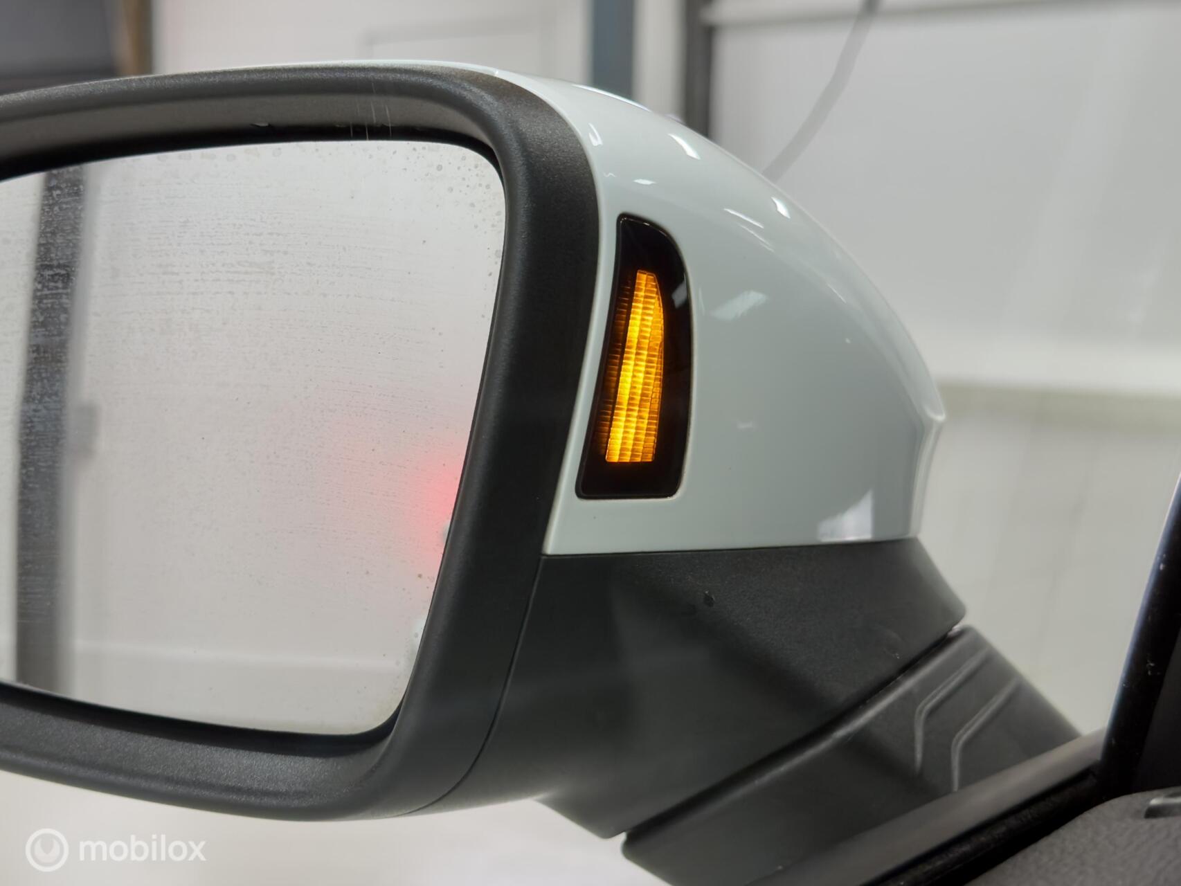 Foto van Volkswagen Golf GTE