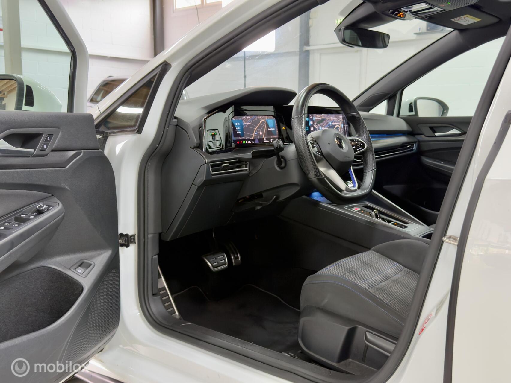 Foto van Volkswagen Golf GTE