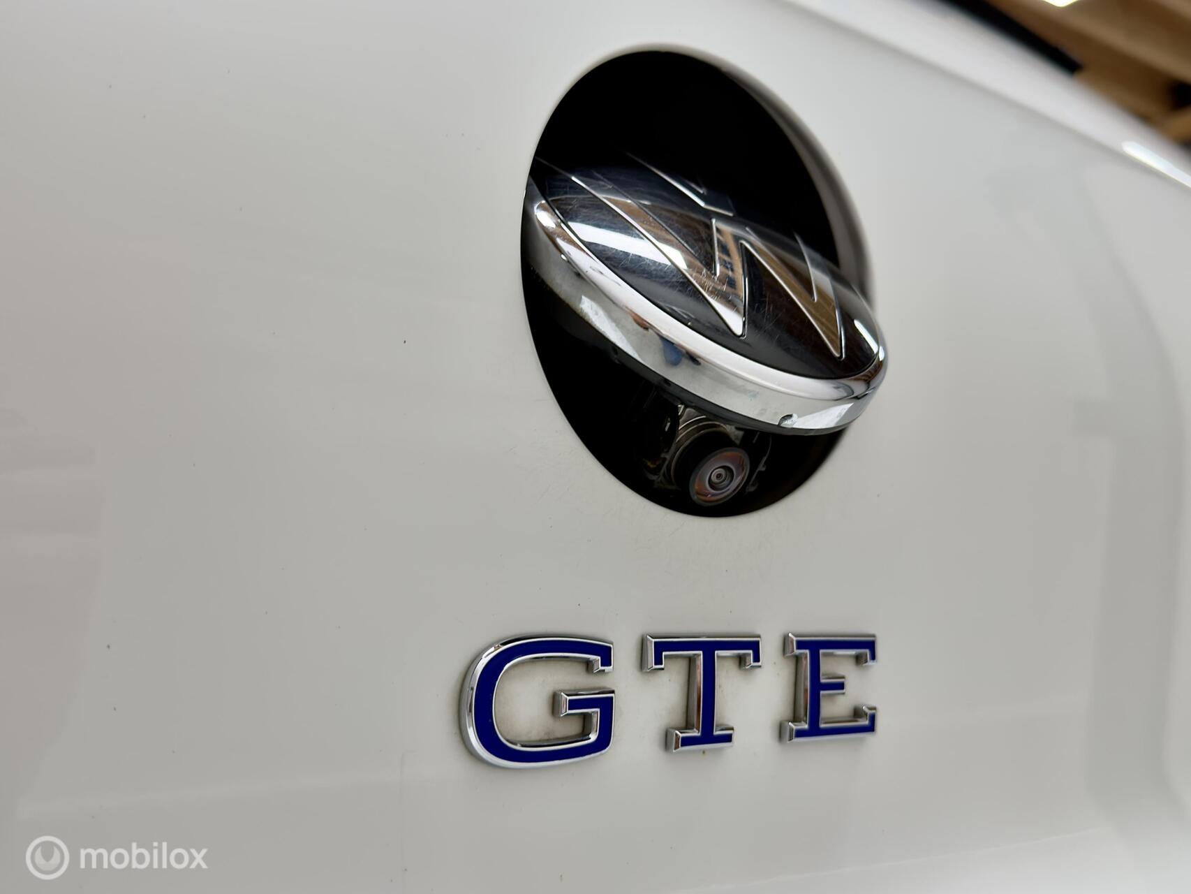 Foto van Volkswagen Golf GTE