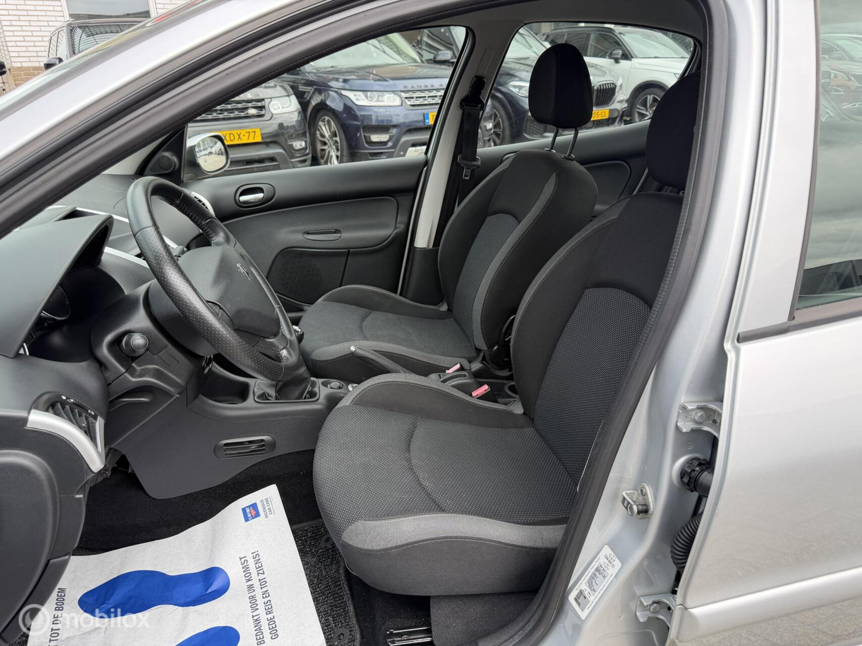 Foto van Peugeot 206+