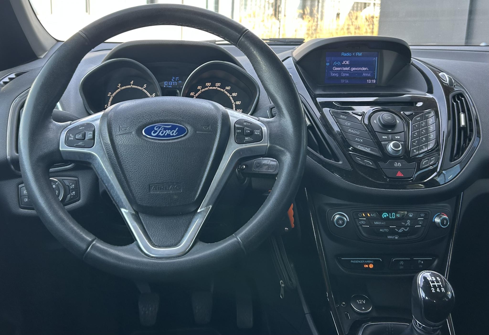 Foto van Ford B-max