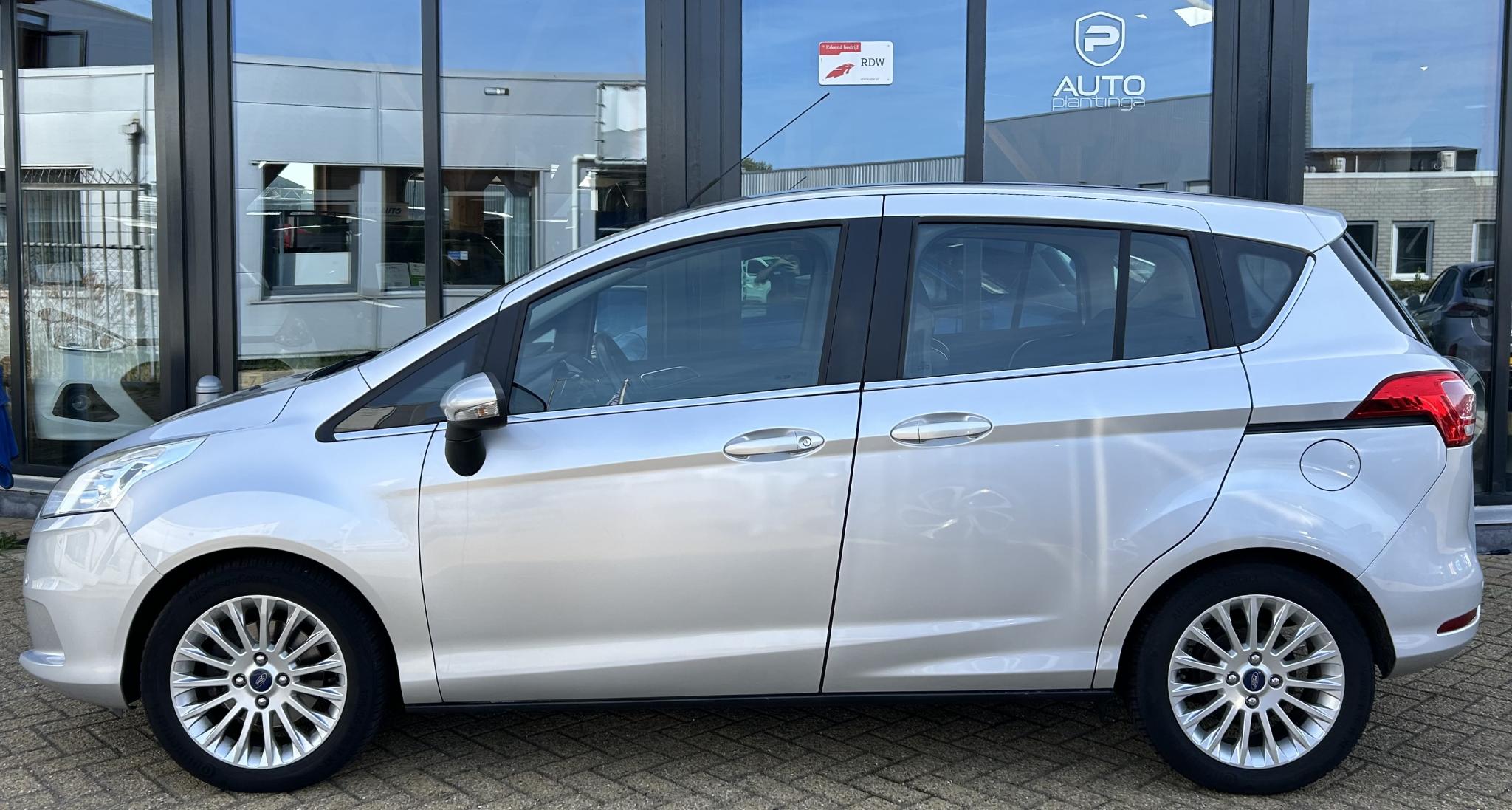 Foto van Ford B-max