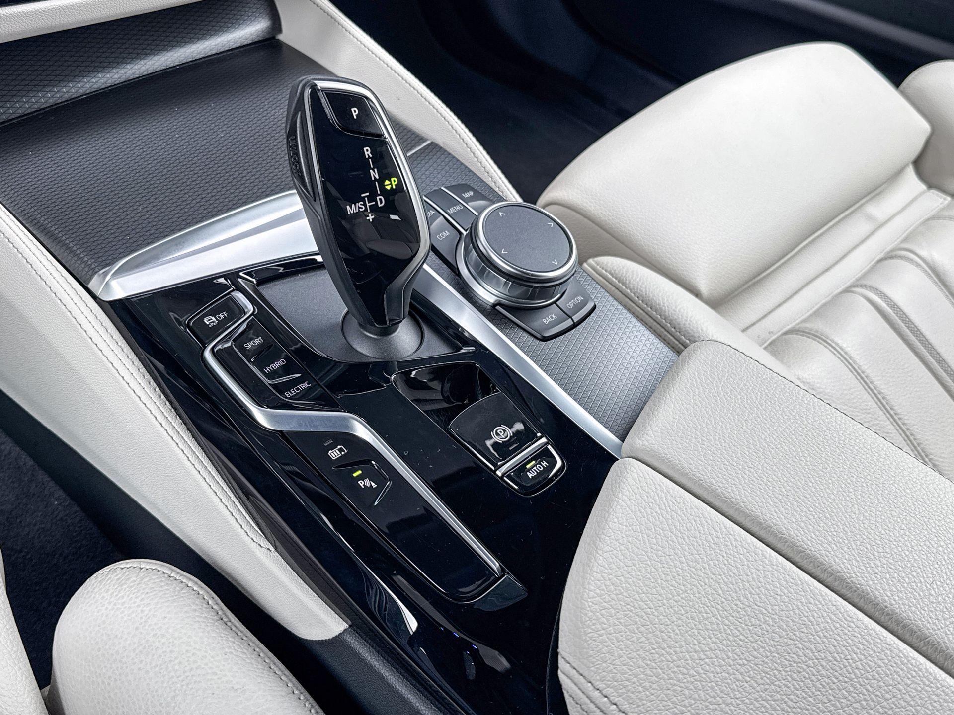Foto van BMW 530e