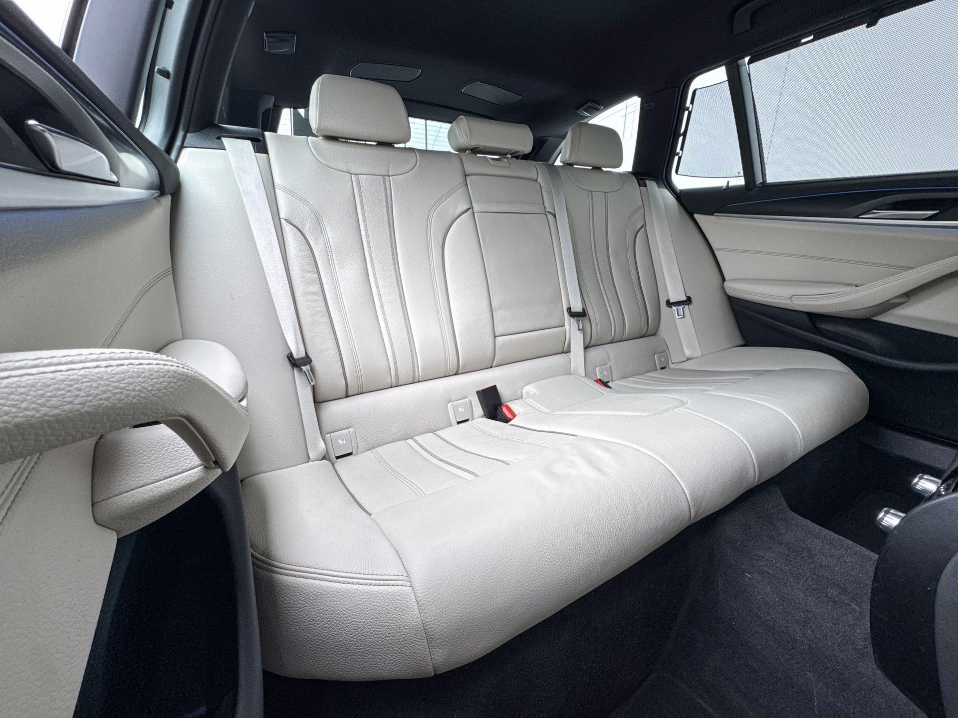 Foto van BMW 530e
