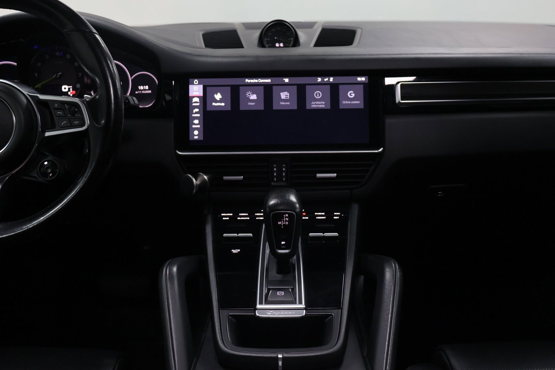 Foto van Porsche Cayenne E-hybrid