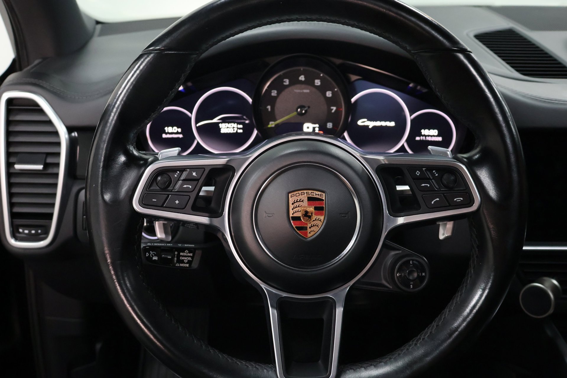Foto van Porsche Cayenne E-hybrid