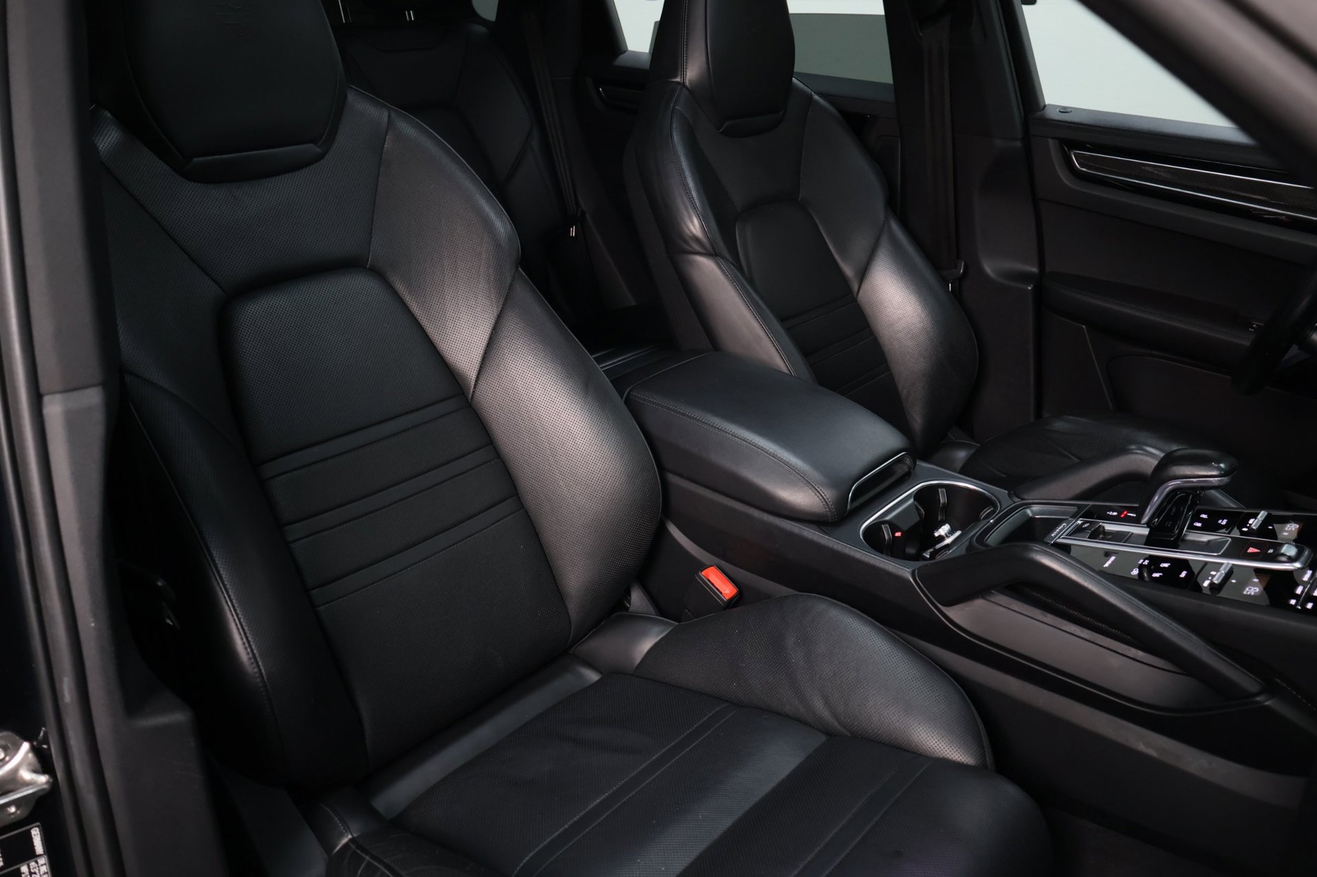 Foto van Porsche Cayenne E-hybrid