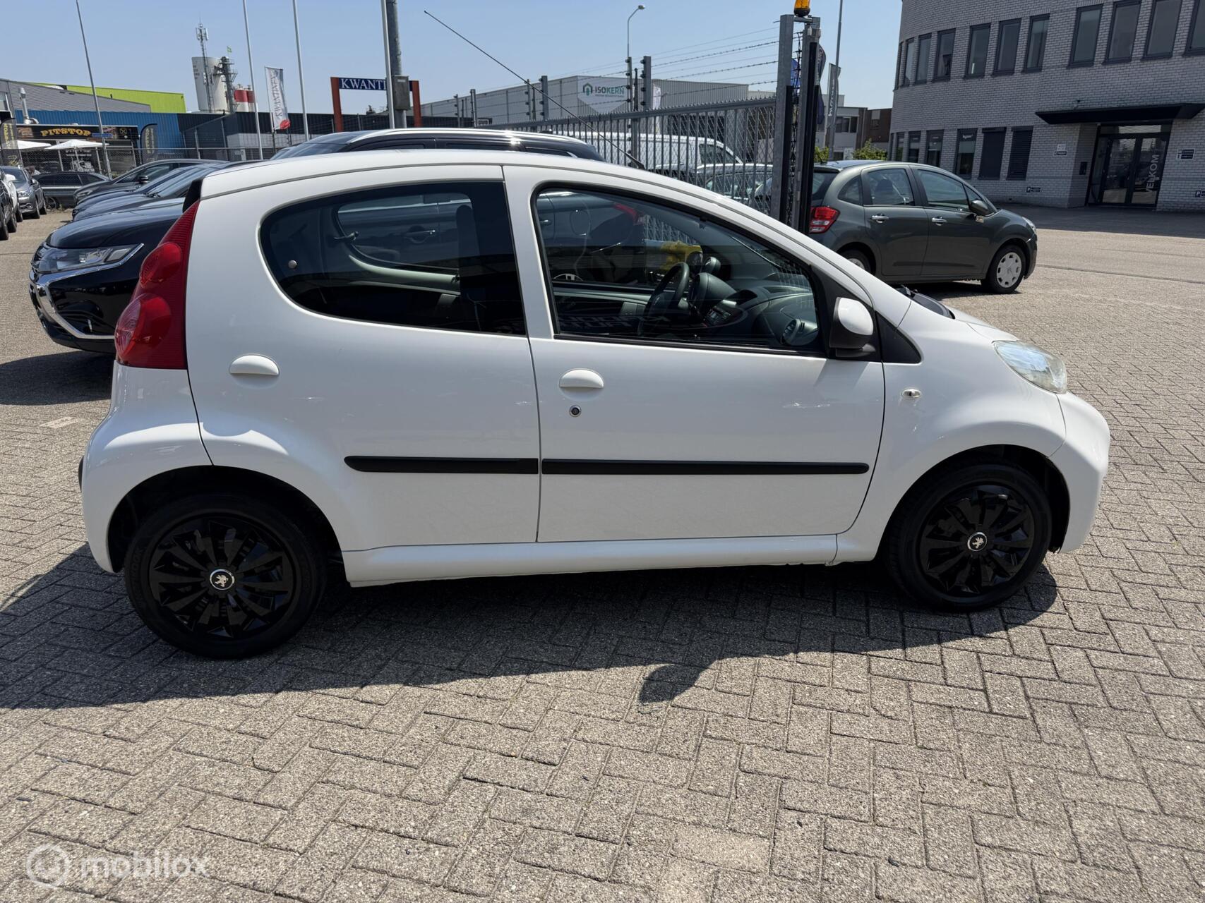 Foto van Peugeot Peugeot 107