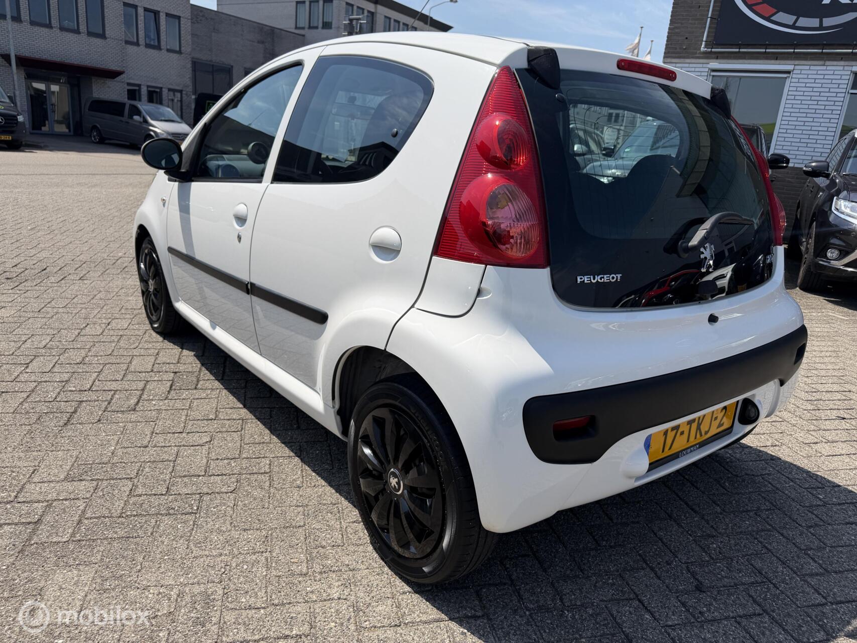 Foto van Peugeot Peugeot 107