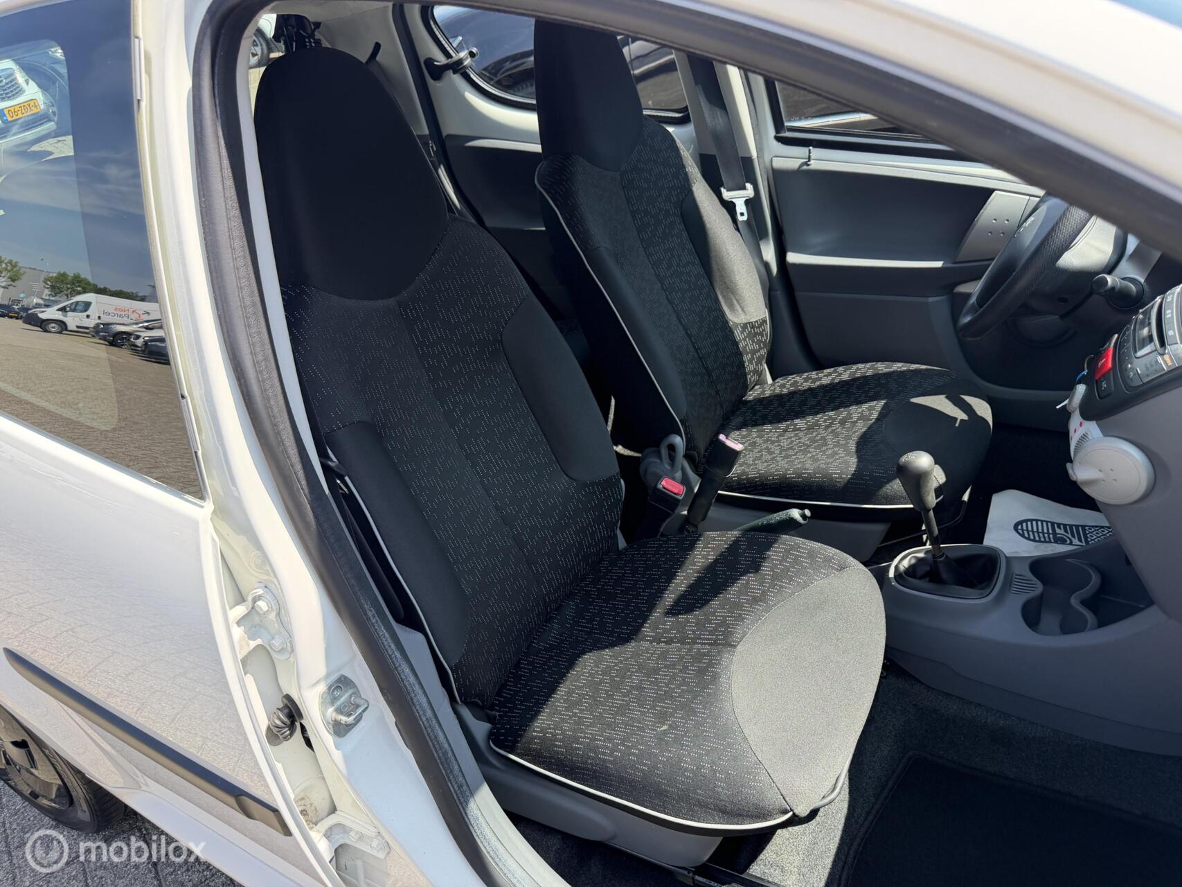 Foto van Peugeot Peugeot 107
