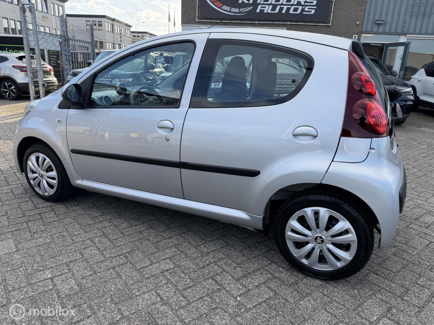 Foto van Peugeot Peugeot 107