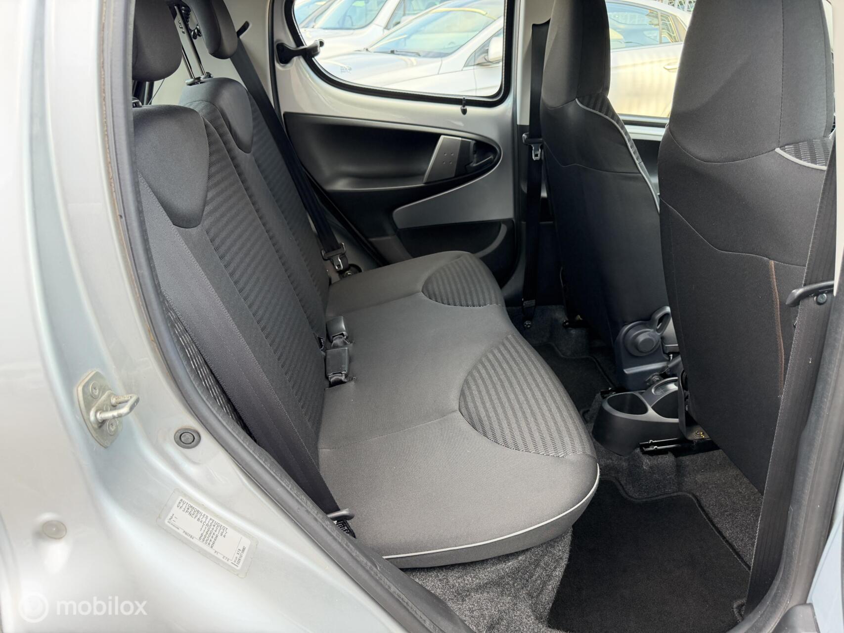 Foto van Peugeot Peugeot 107