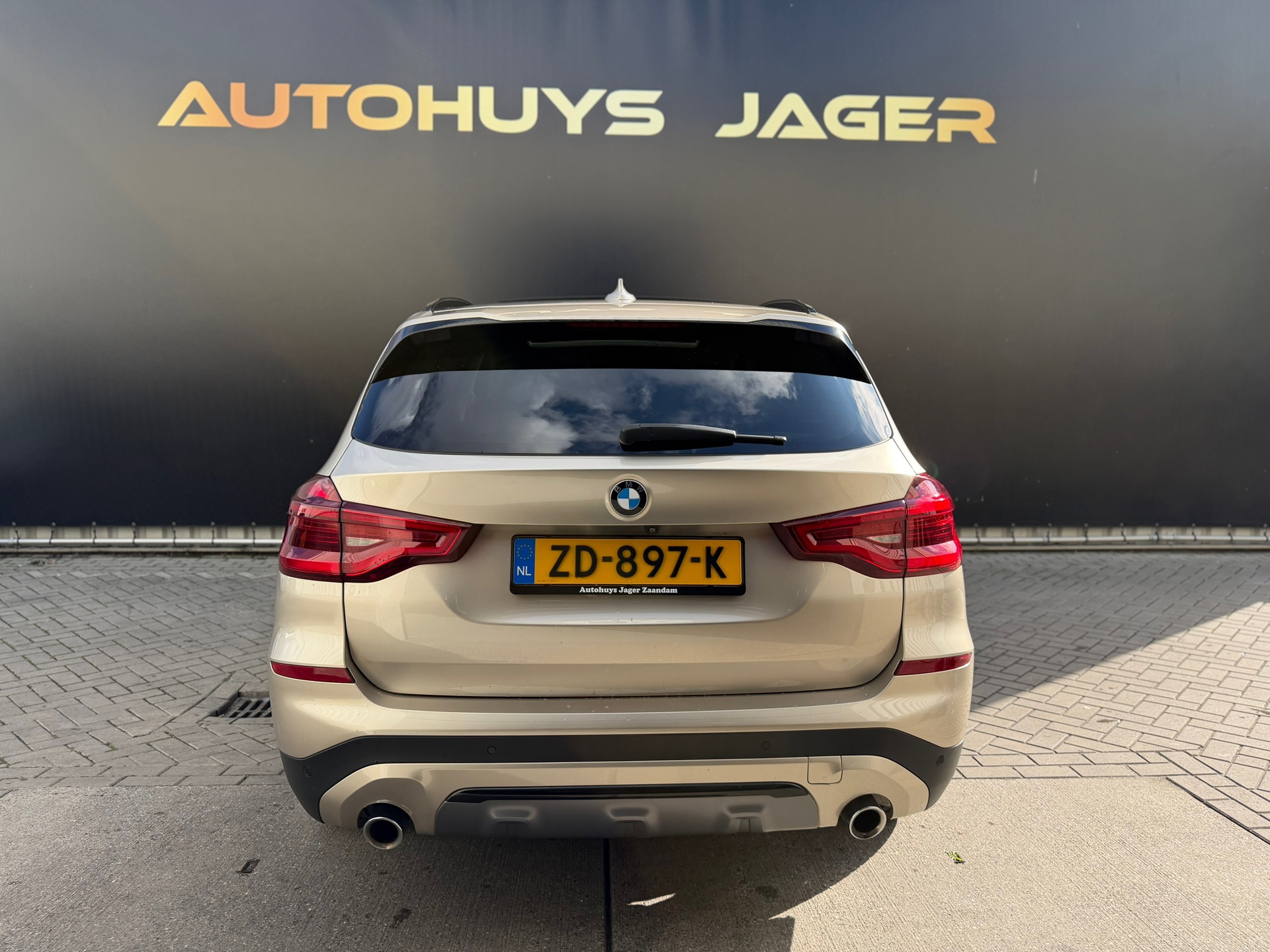 Foto van BMW X3 Xdrive30i