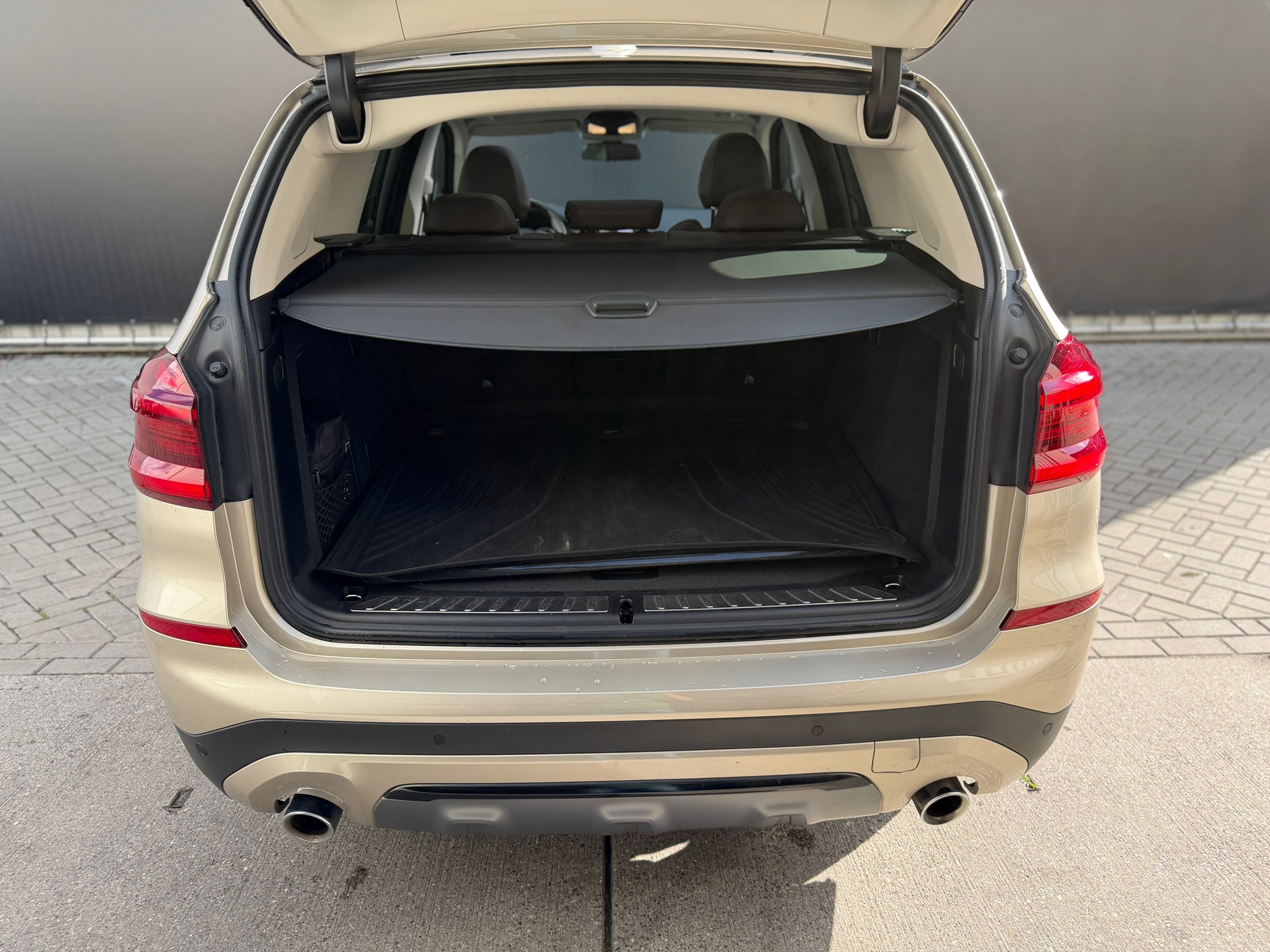 Foto van BMW X3 Xdrive30i