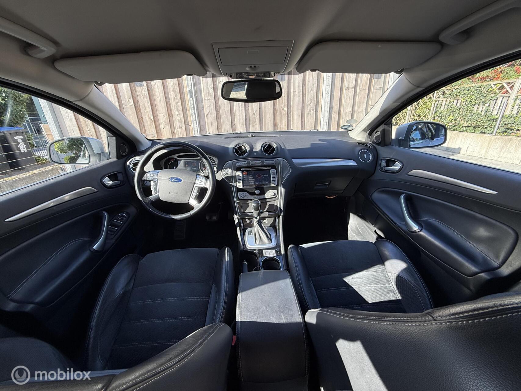Foto van Ford Mondeo