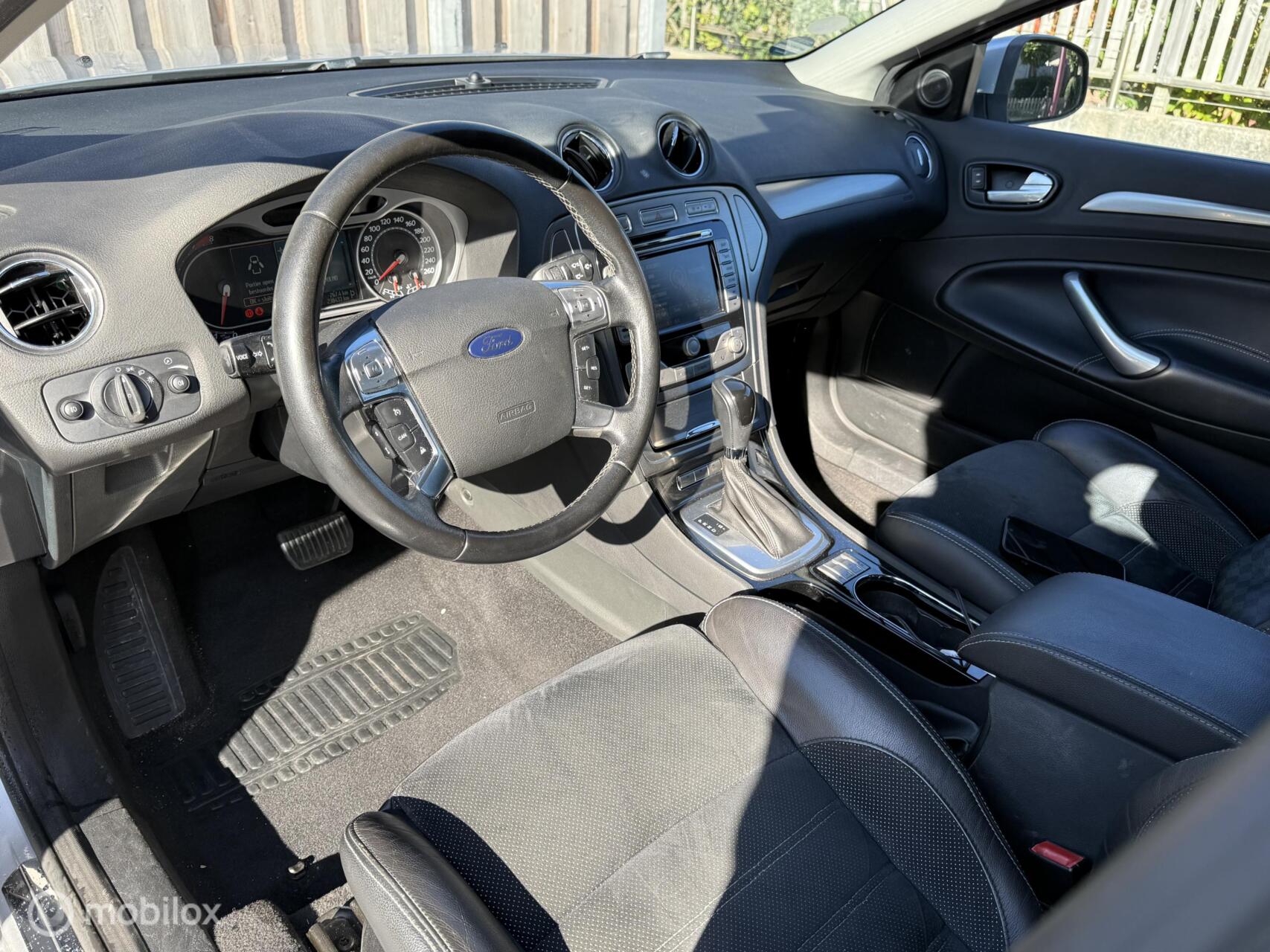 Foto van Ford Mondeo