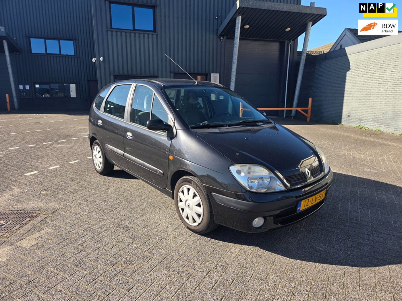 Renault Megane Scenic 1.6-16V Authentique Nap Airco 2003 - voorkant
