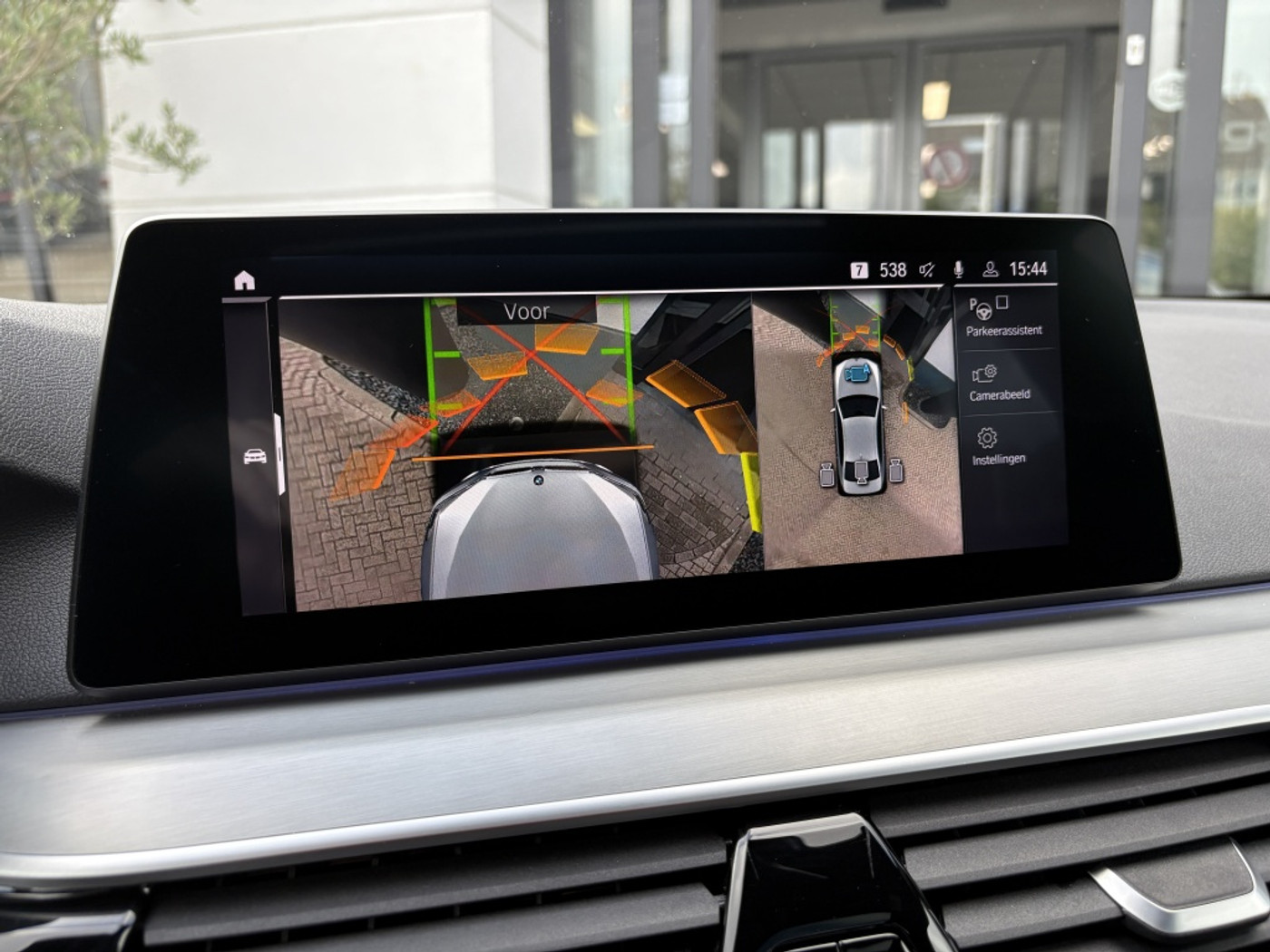 Foto van BMW 530e Iperformance