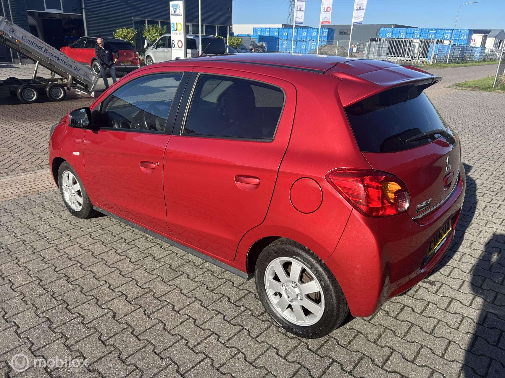 Foto van Mitsubishi Mitsubishi Space Star
