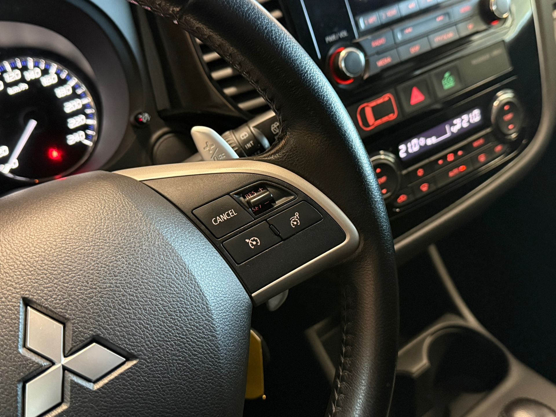 Foto van Mitsubishi Mitsubishi Outlander