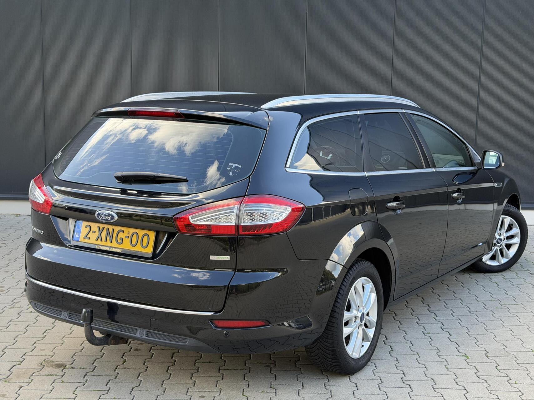 Foto van Ford Mondeo