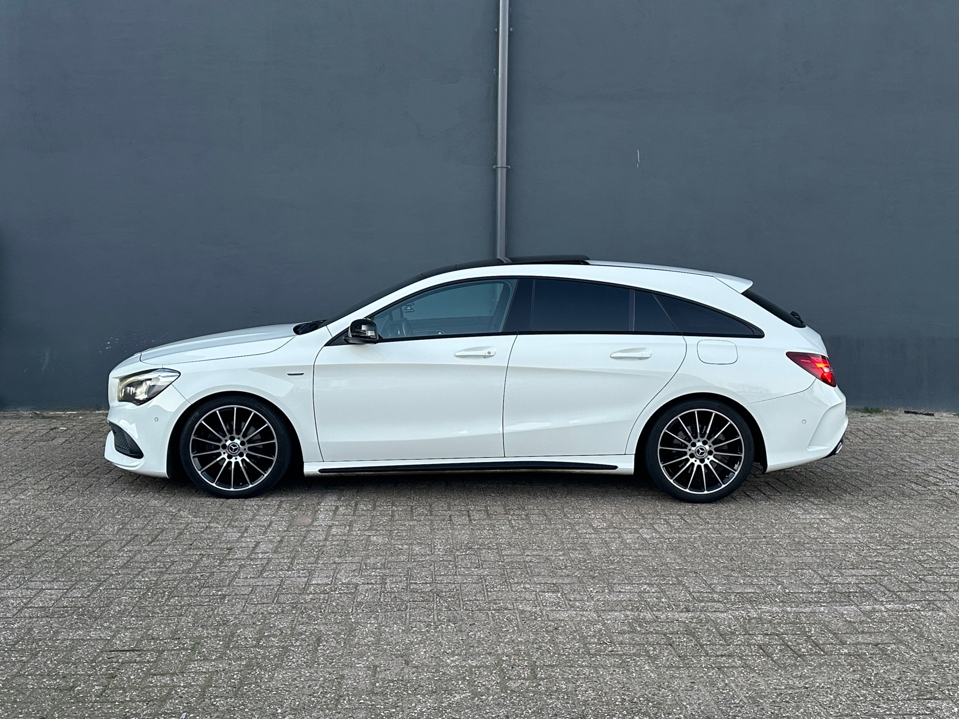 Foto van Mercedes-Benz Cla 200