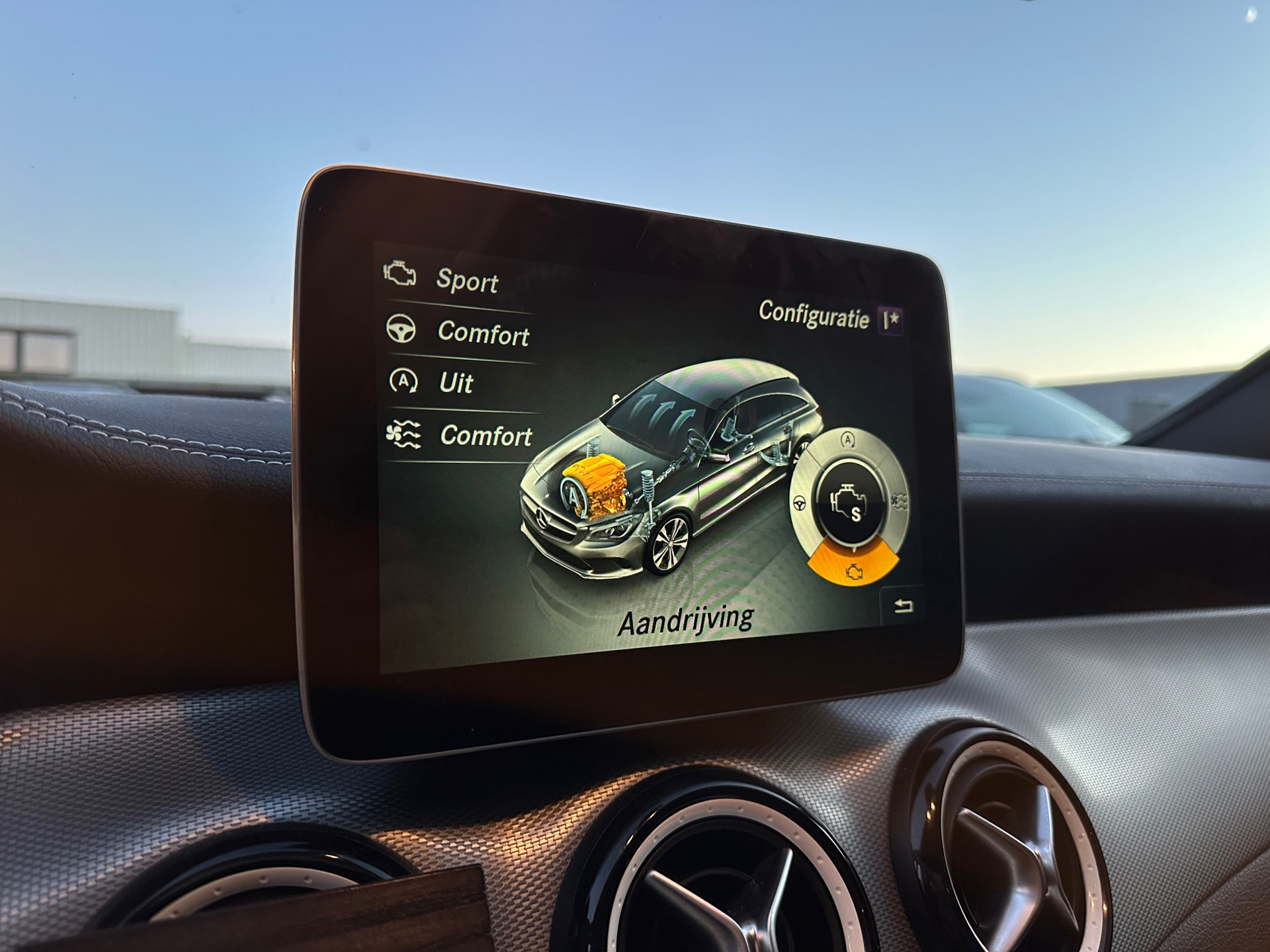 Foto van Mercedes-Benz Cla 200