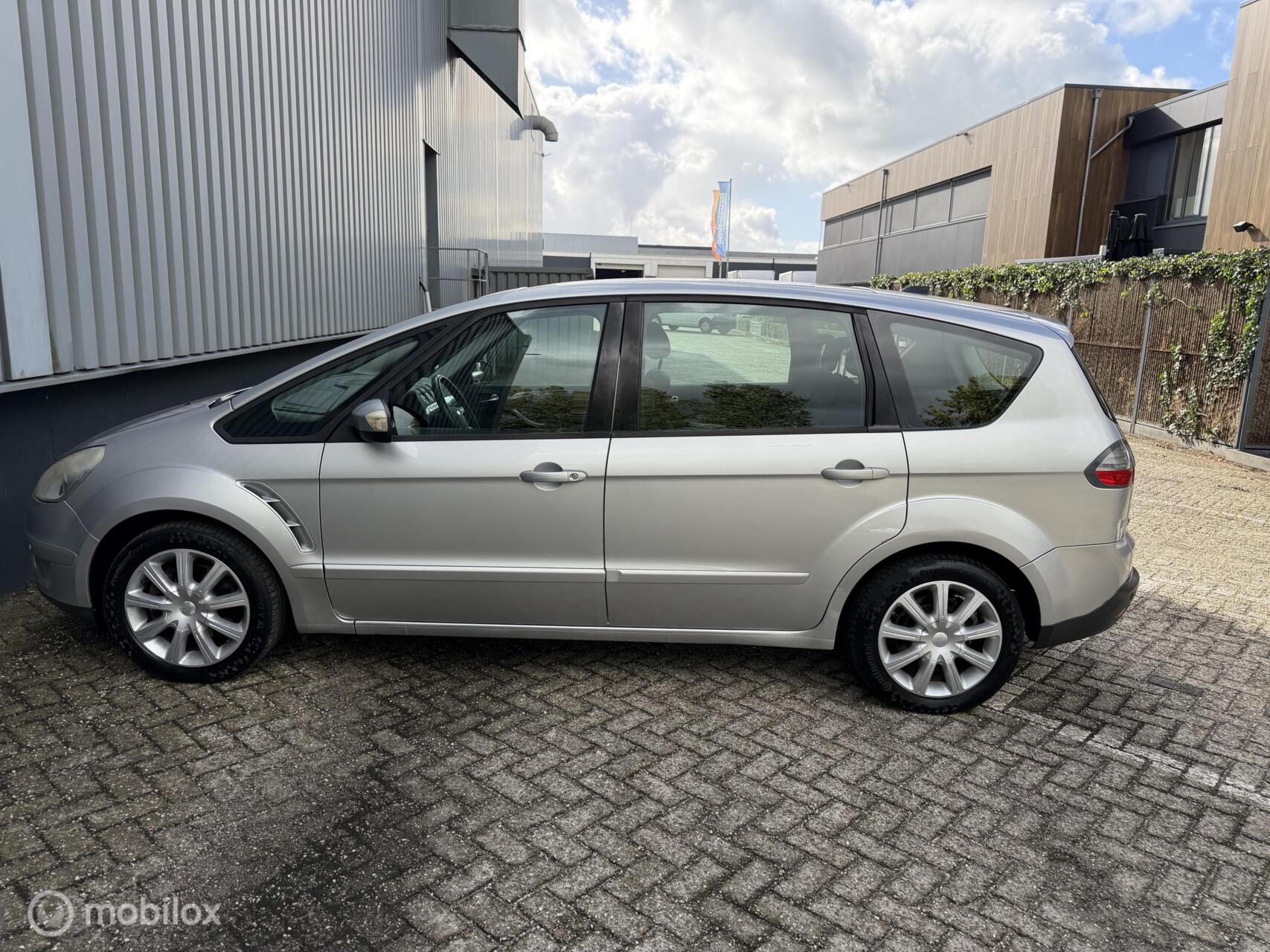 Foto van Ford S-max