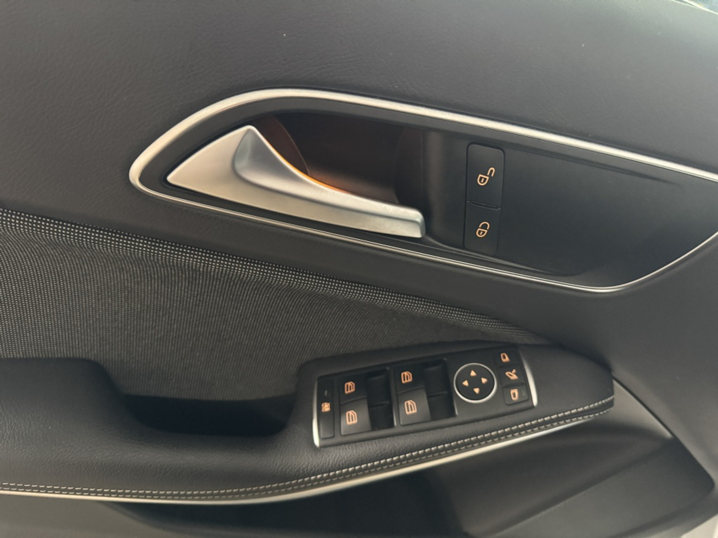 Foto van Mercedes-Benz A 180