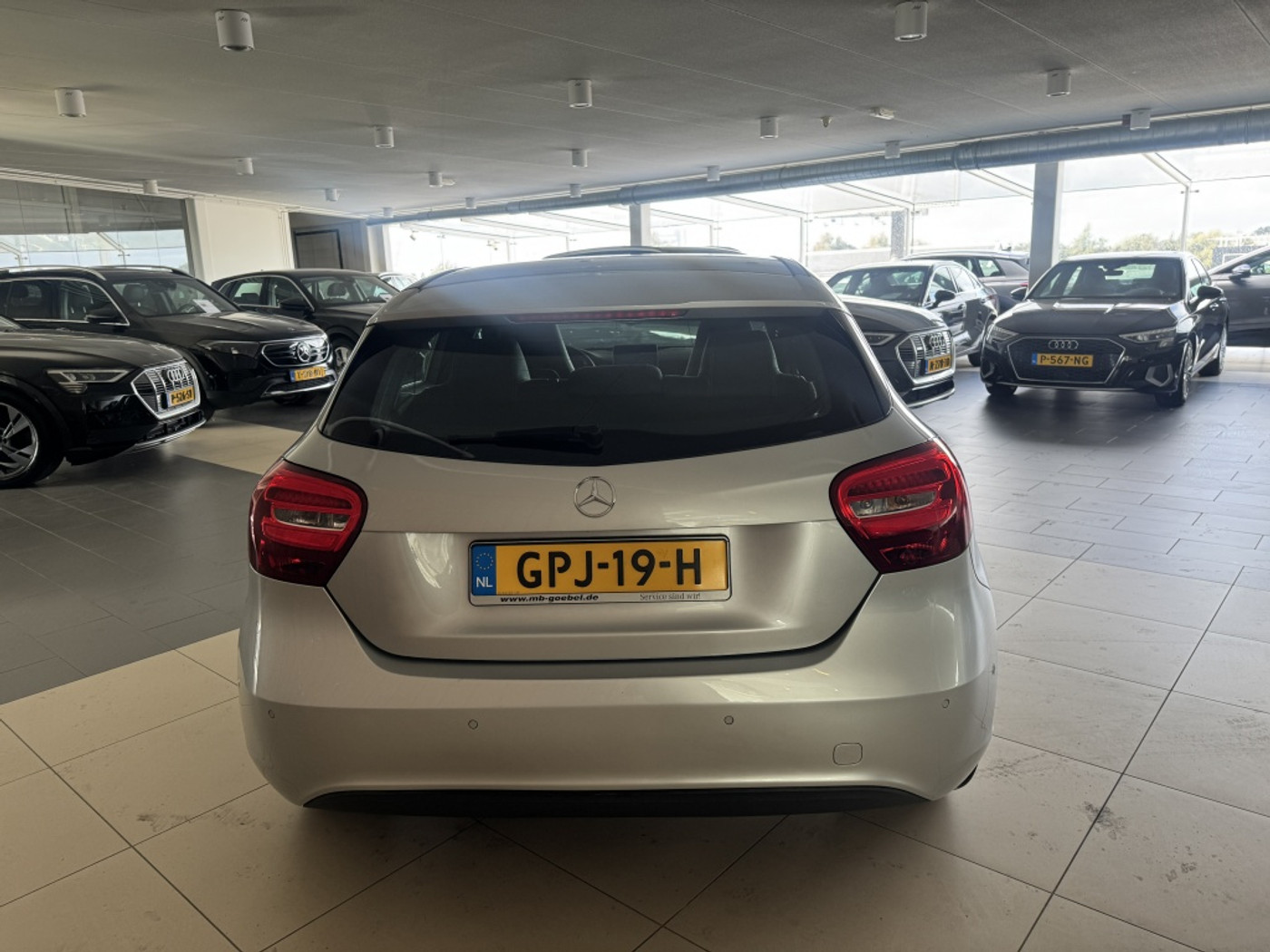 Foto van Mercedes-Benz A 180