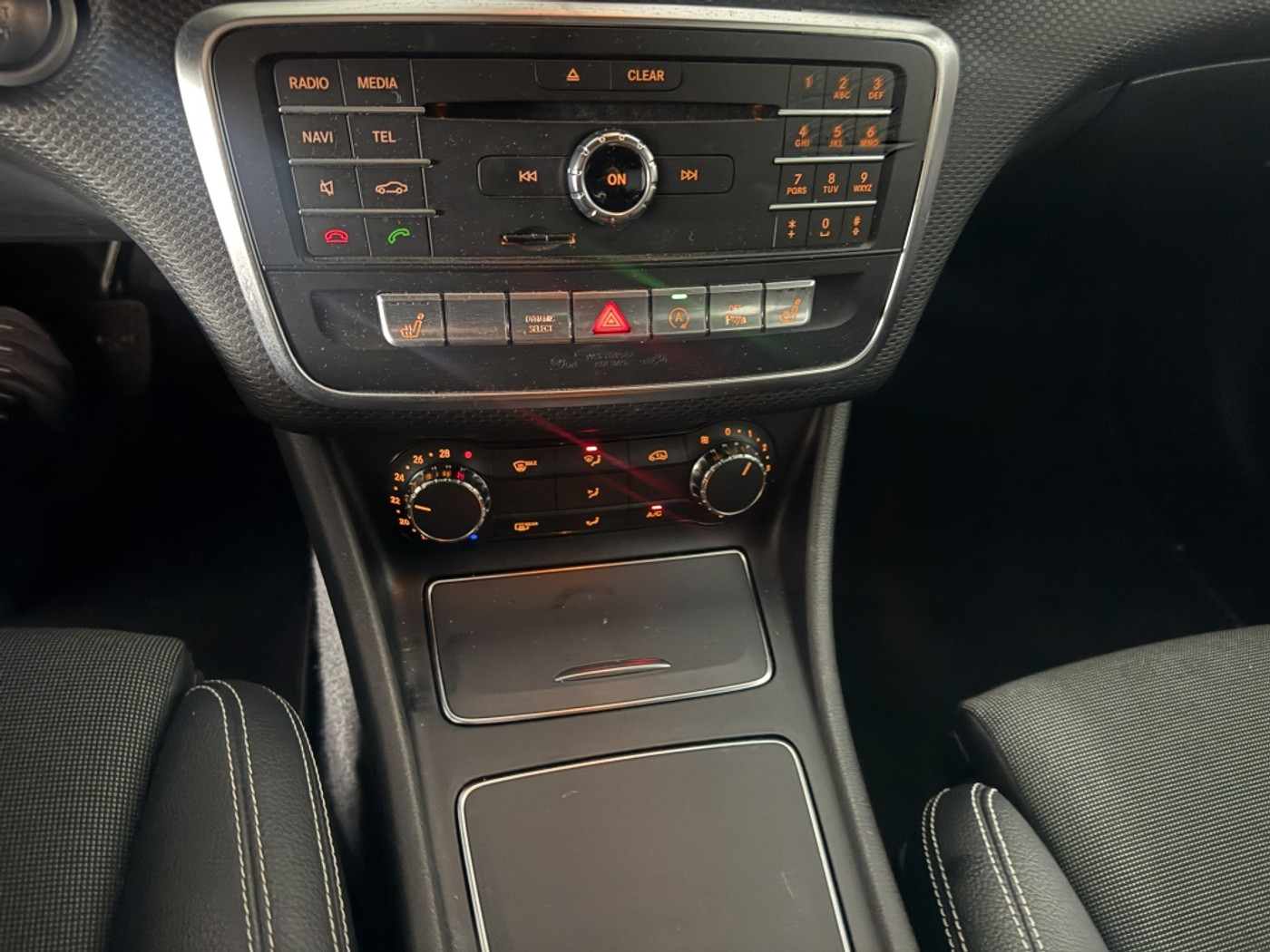 Foto van Mercedes-Benz A 180