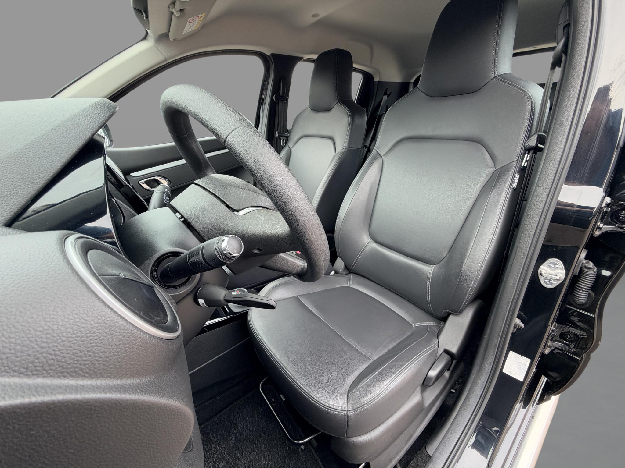 Foto van Dacia Spring