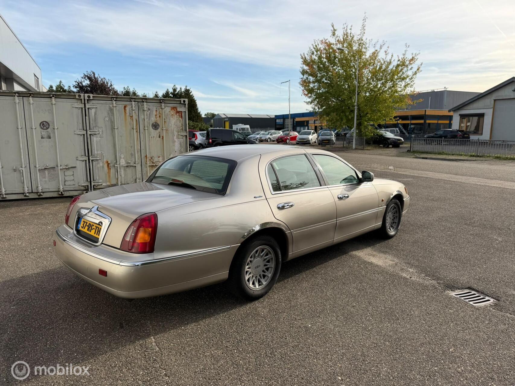 Foto van Lincoln Town Car Signature
