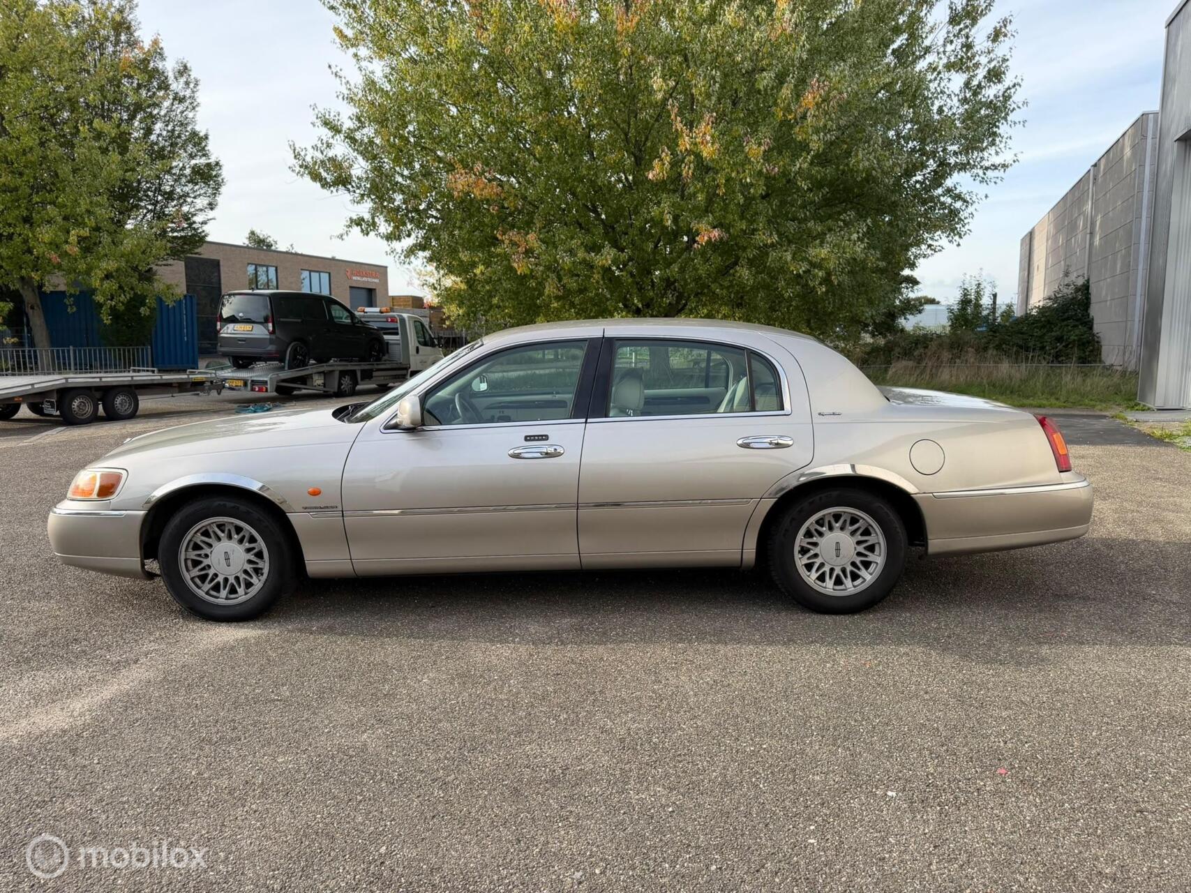 Foto van Lincoln Town Car Signature