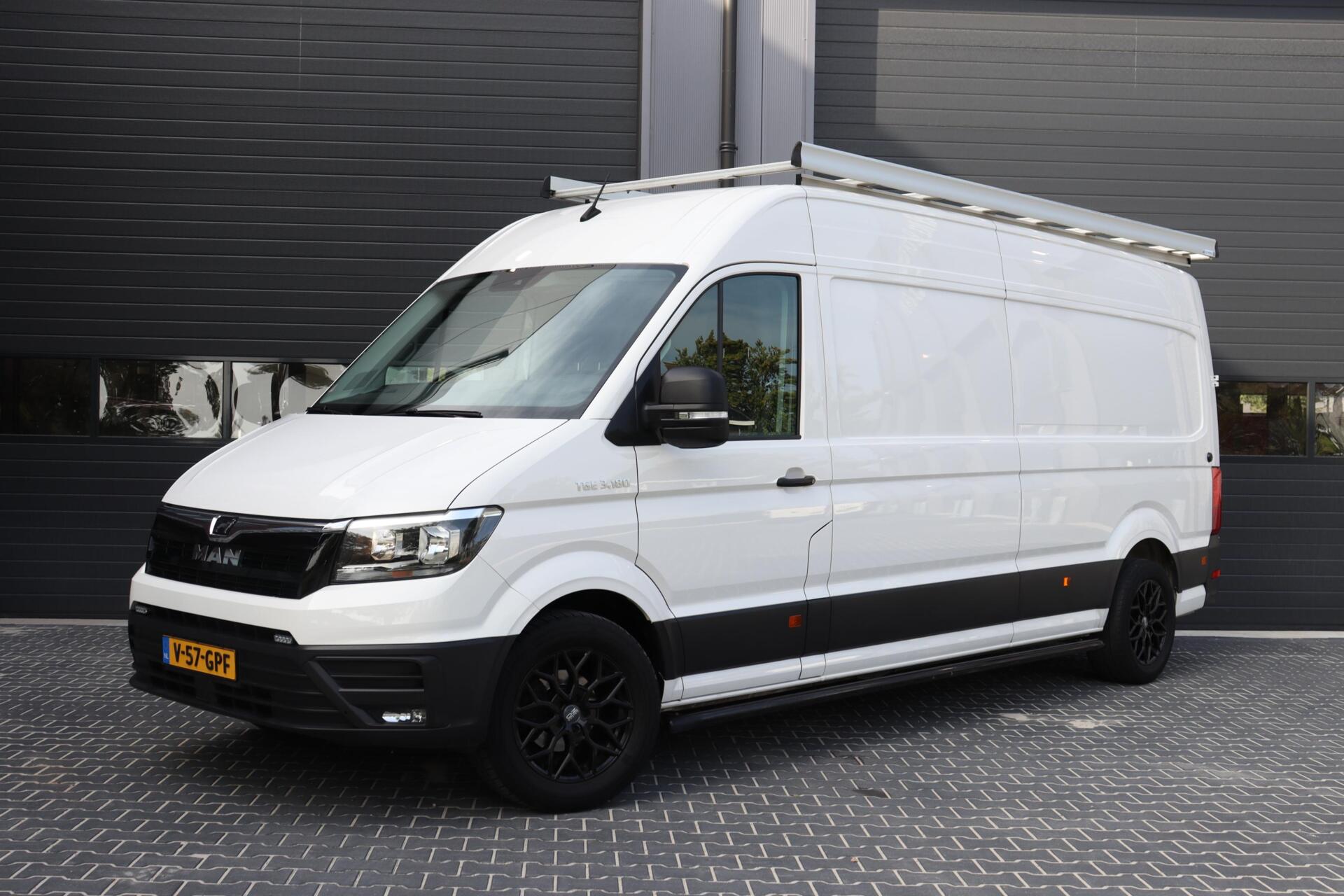 Man Tge 35 2.0 177PK L4H3 l AUTOMAAT l IMPERIAAL l TREKHAAK l NAVI 2023 - voorkant