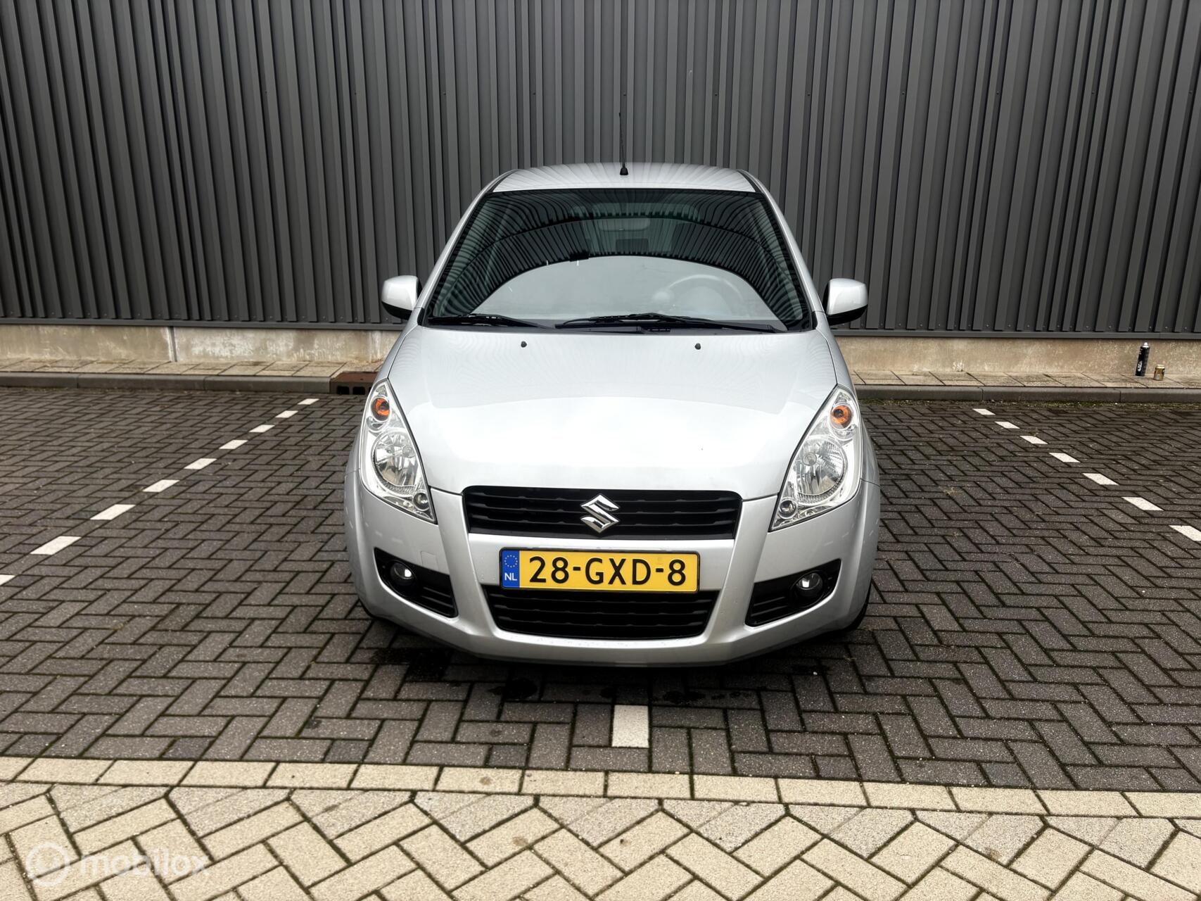 Foto van Suzuki Splash