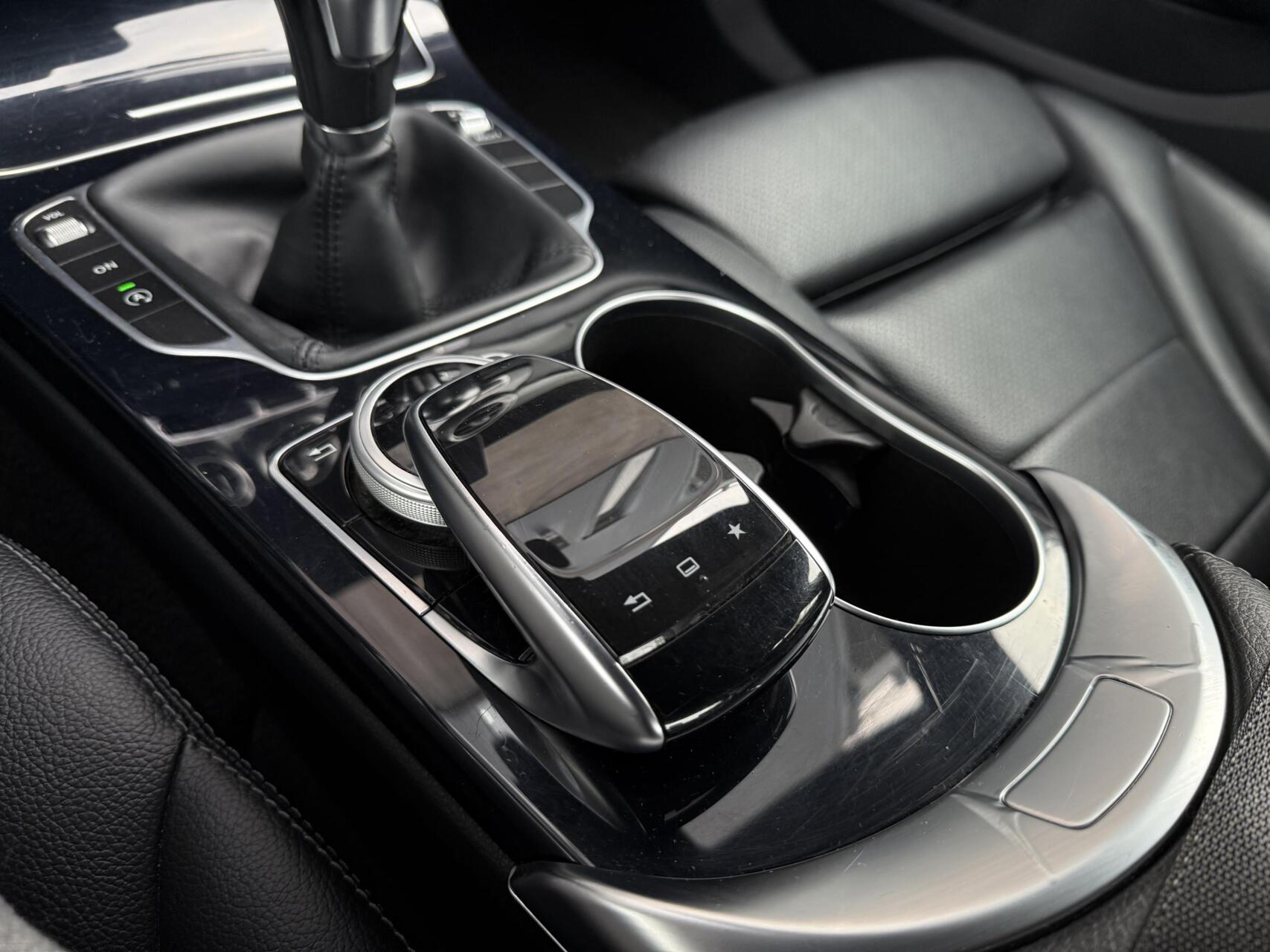 Foto van Mercedes-Benz C 200