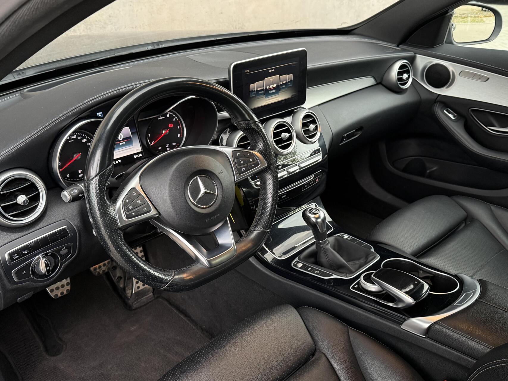 Foto van Mercedes-Benz C 200