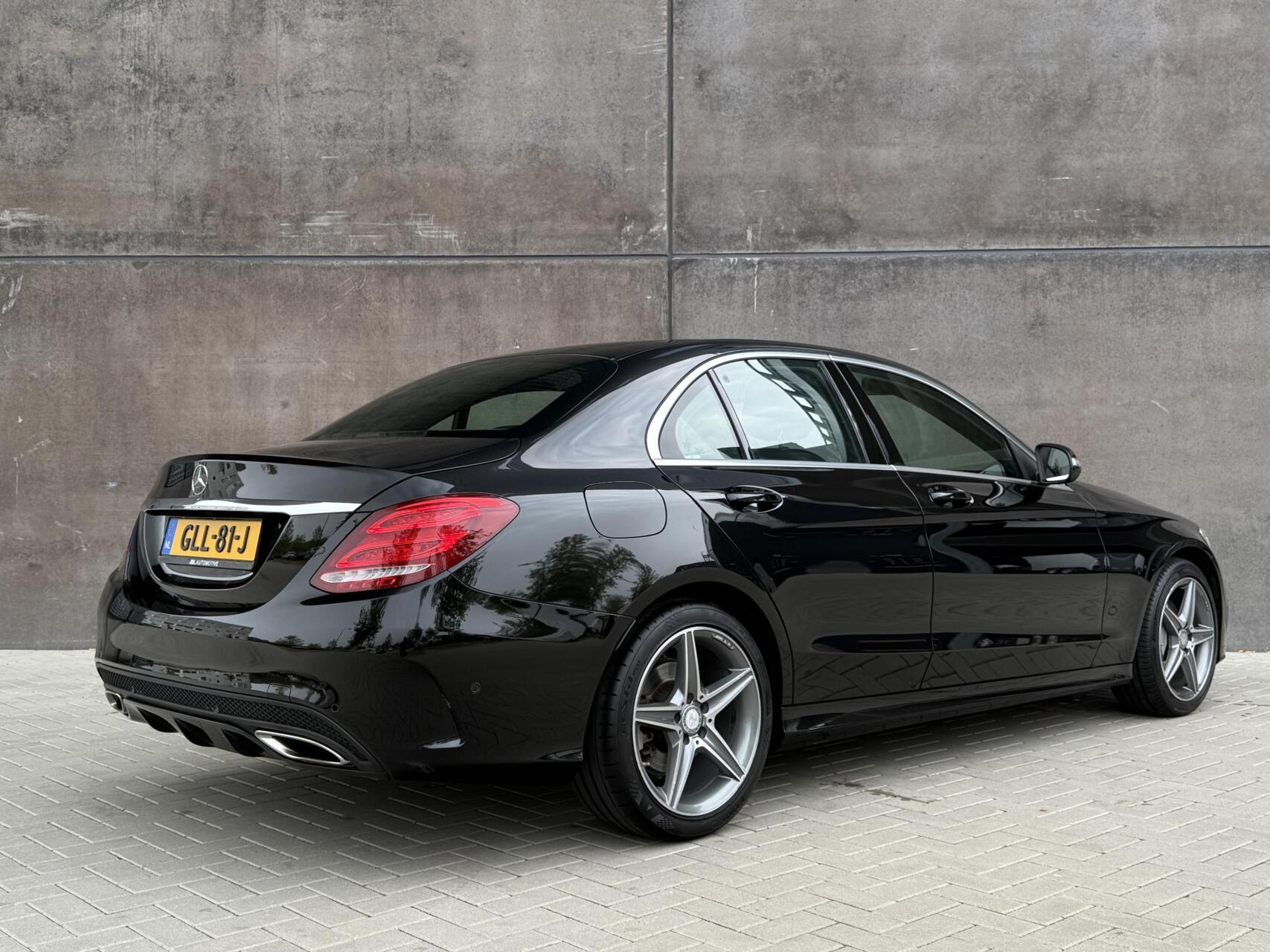 Foto van Mercedes-Benz C 200