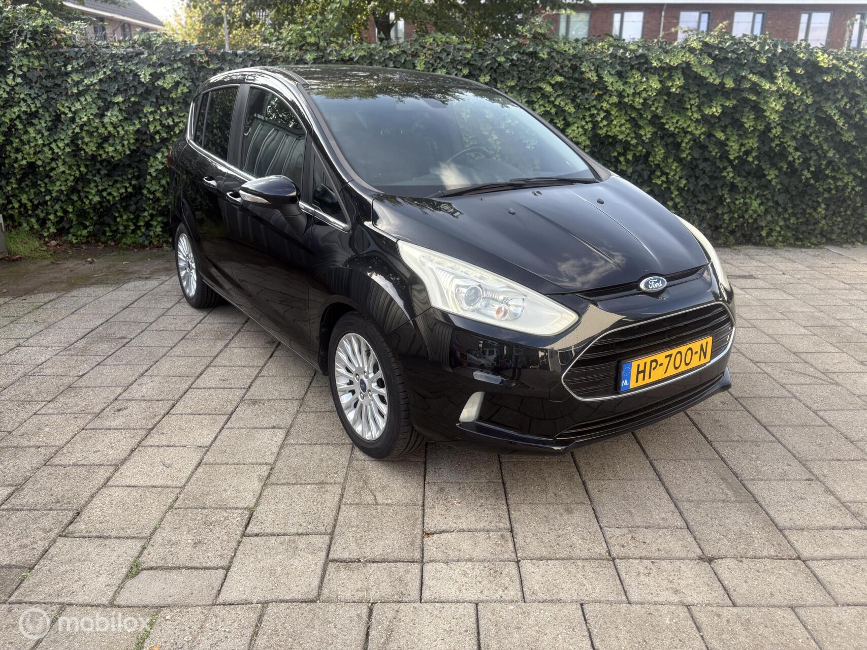 Foto van Ford B-max