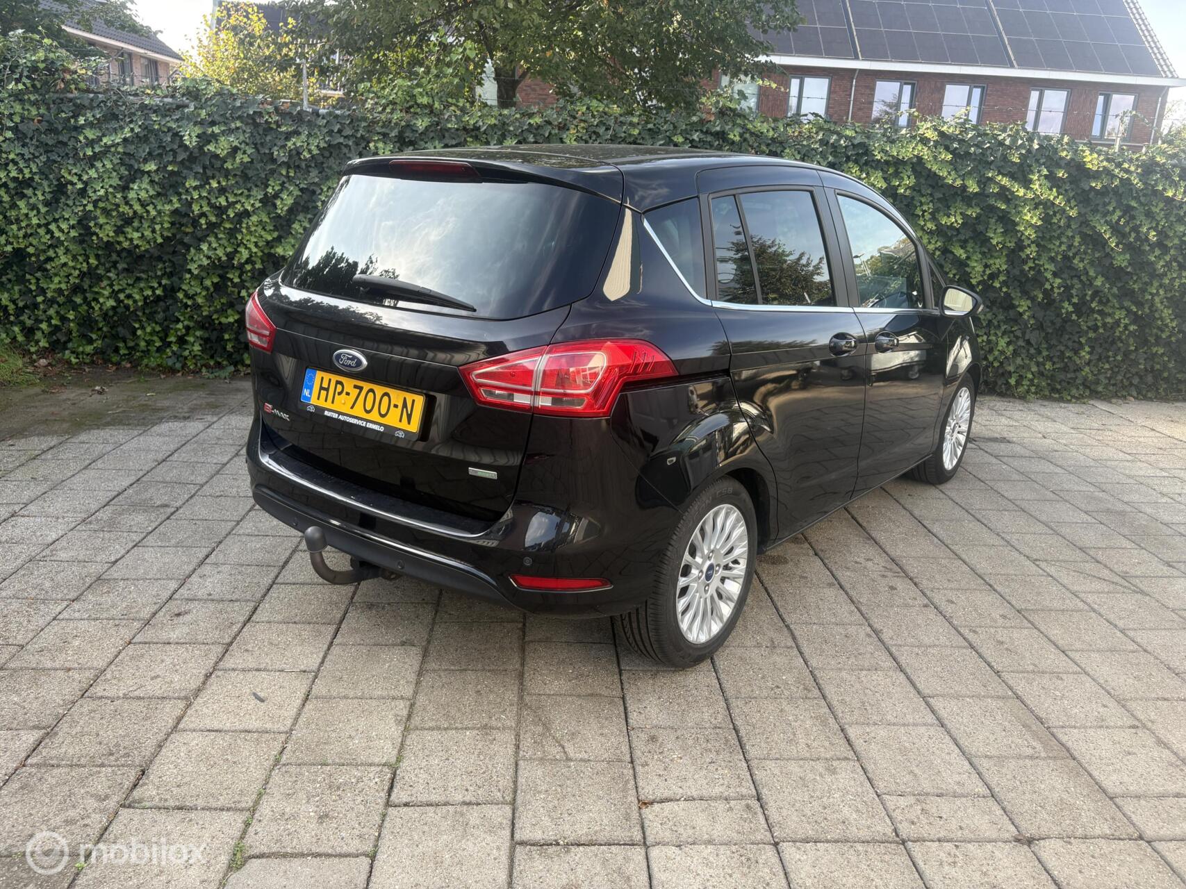 Foto van Ford B-max