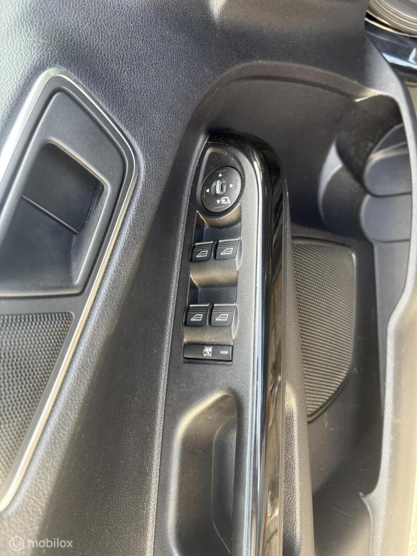 Foto van Ford B-max