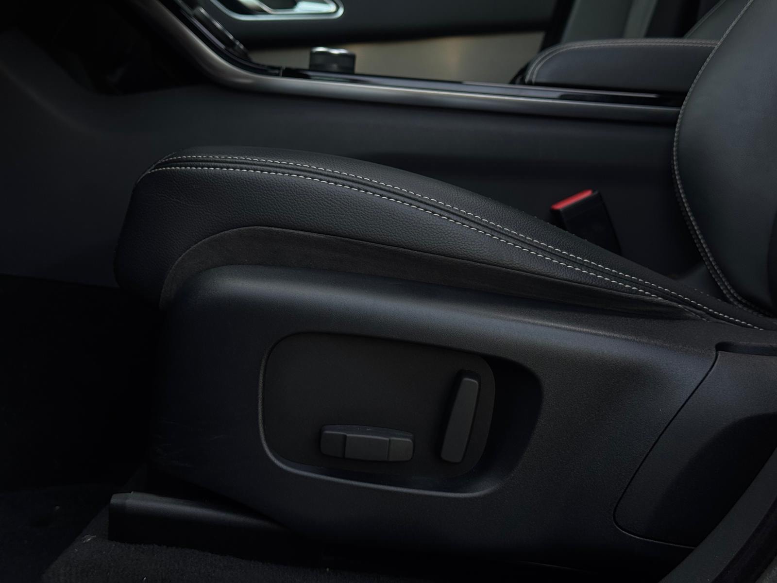 Foto van Land Rover Range Rover Velar