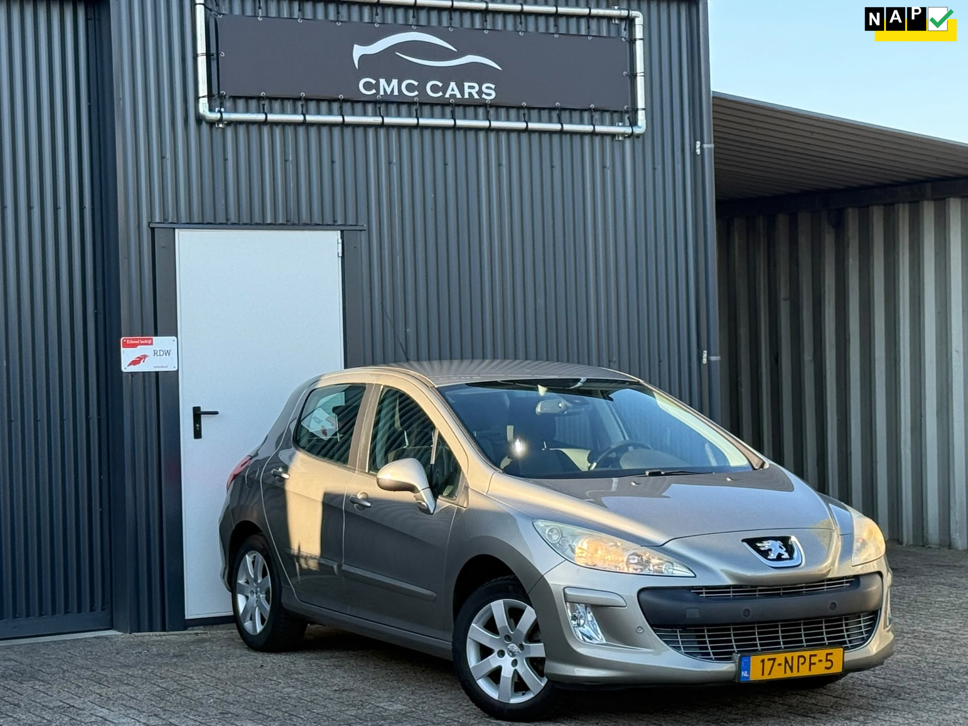 Peugeot 308 1.6 VTi Sublime 1STE EIGENAAR!! AIRCO IJSKOUD!! VOLLEDIG ONDERHOUDEN!! 2010 - voorkant