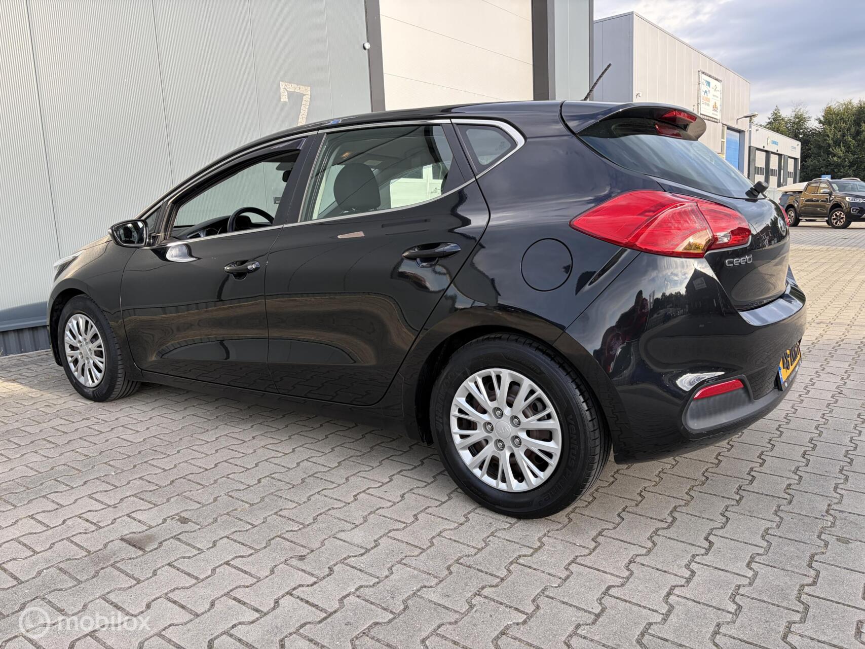 Foto van Kia Cee D