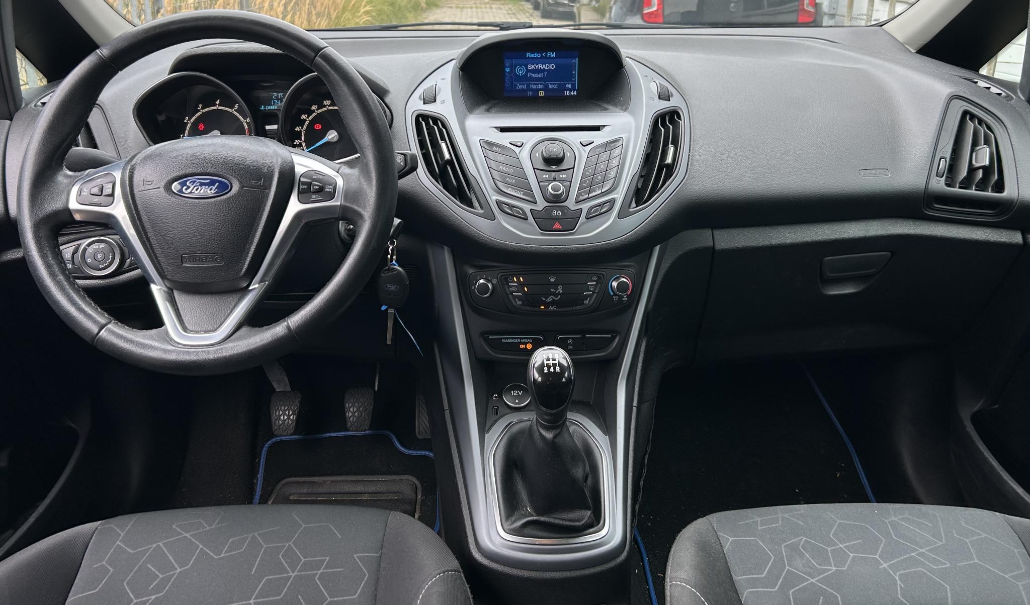 Foto van Ford B-max